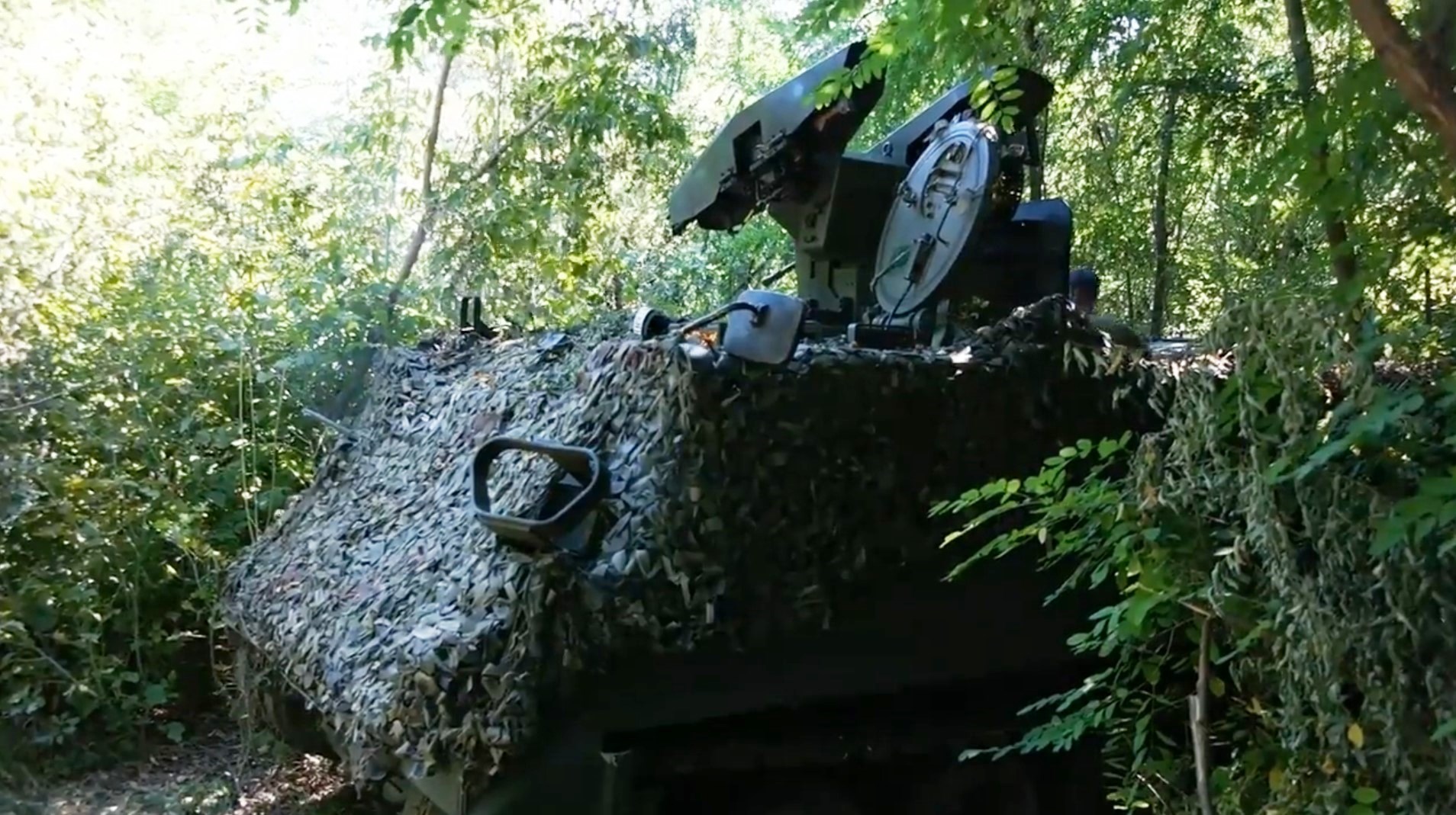 Ukrainian M113 APCs equipped with Sarp Dual RWS