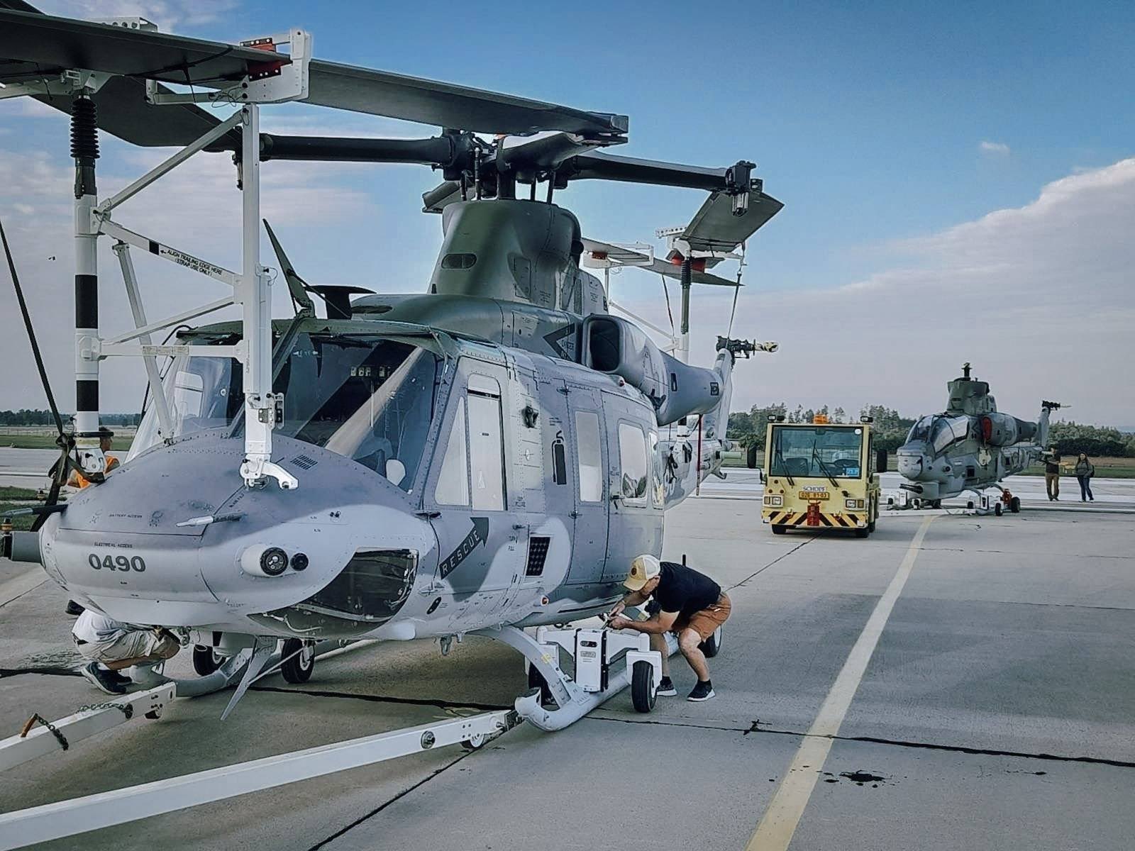 La Fuerza Aérea De La República Checa Recibe Sus Primeros Helicóptero Venom