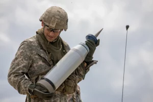 US includes depleted uranium rounds in new assistance package for Ukraine