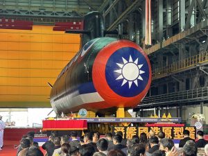 Taiwan Ha Botado El Primer Submarino De Desarrollo Propio