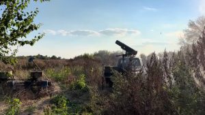 Ukrainian military make a ground MLRS from Hydra 70 rocket launcher