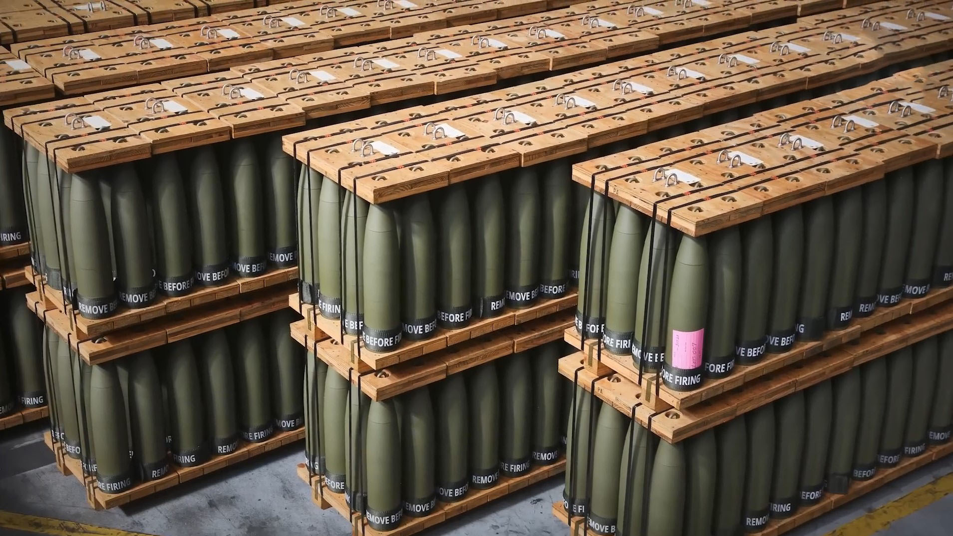 United States to increase production of 155 mm shells to 100 thousand per month