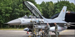 Belgia udostępni swoje myśliwce F-16 do szkolenia ukraińskich pilotów