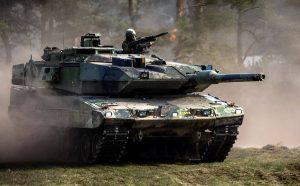 Швеція модернізує танки Stridsvagn 122 через війну в Україні