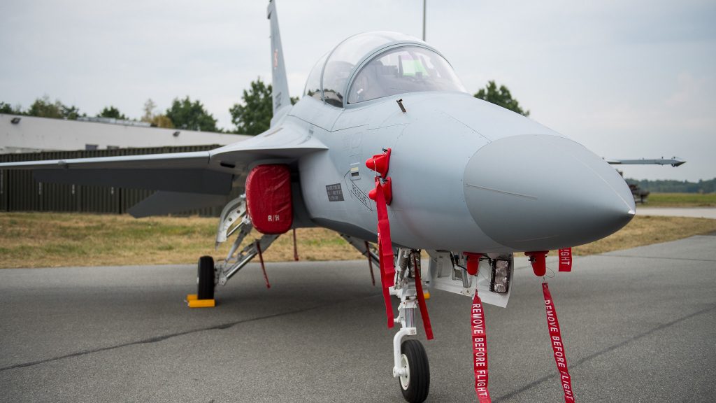 Літак FA-50 для Повітряних сил Польщі. Фото: Маріуш Блащак