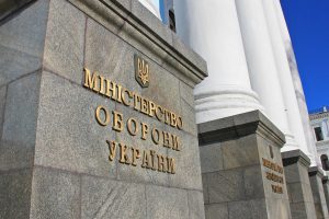 Міністр оборони підписав подання про звільнення своїх заступників 