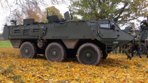 Швеція отримала нові БТР Patria 6×6