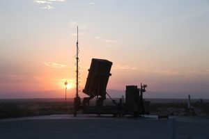 Raytheon та Rafael побудують завод по виробництву ракет Tamir для Iron Dome