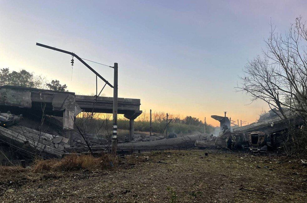 The Armed Forces of Ukraine destroyed a bridge in the invaders’ rear in the Donetsk region