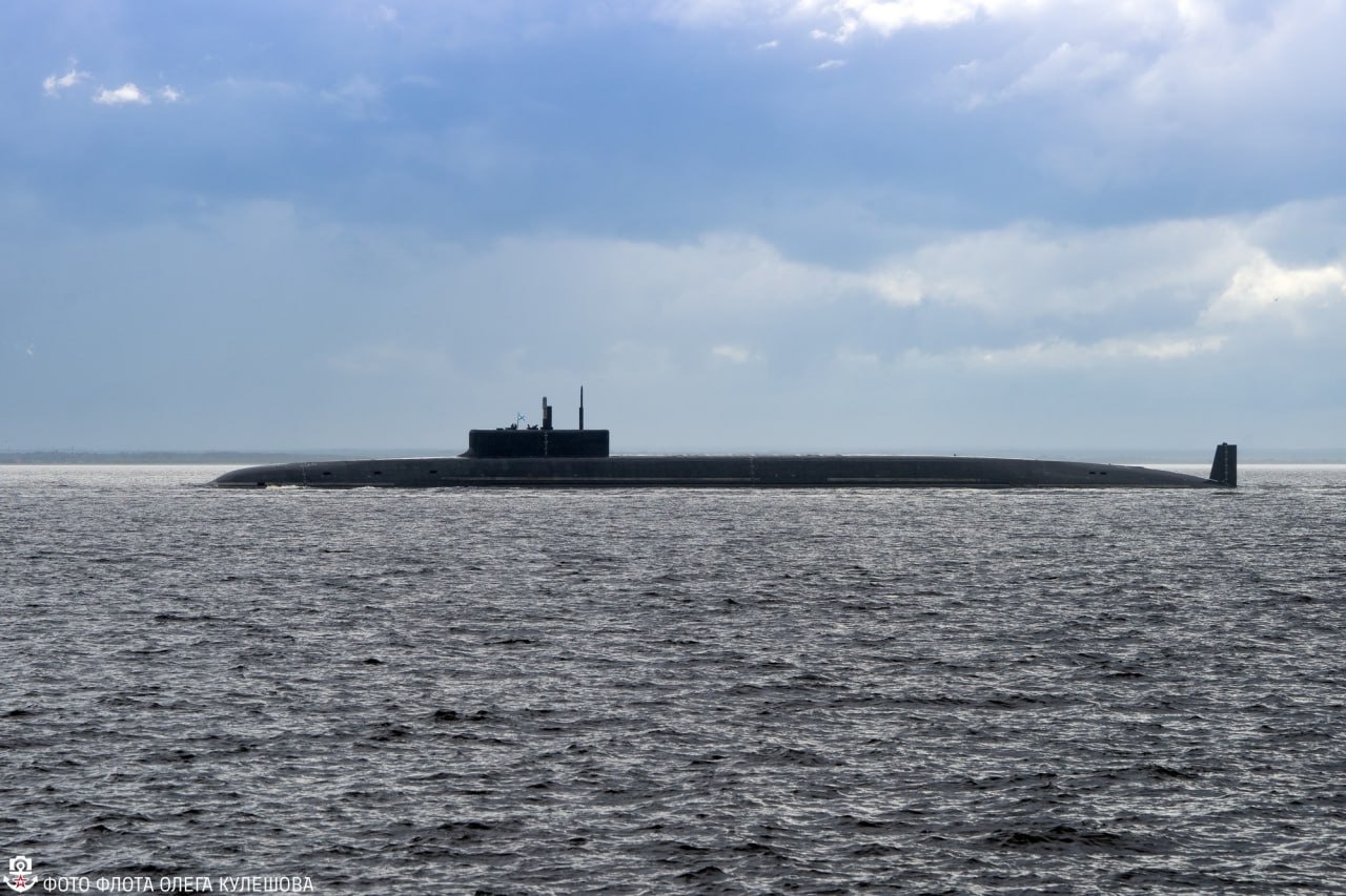 Russia receives two nuclear submarines