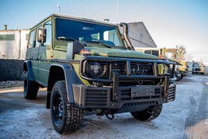 Армія Литви отримала першу партію позашляховиків Mercedes-Benz G 350