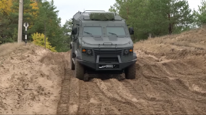 В Україні розробляється броньована евакуаційна машина