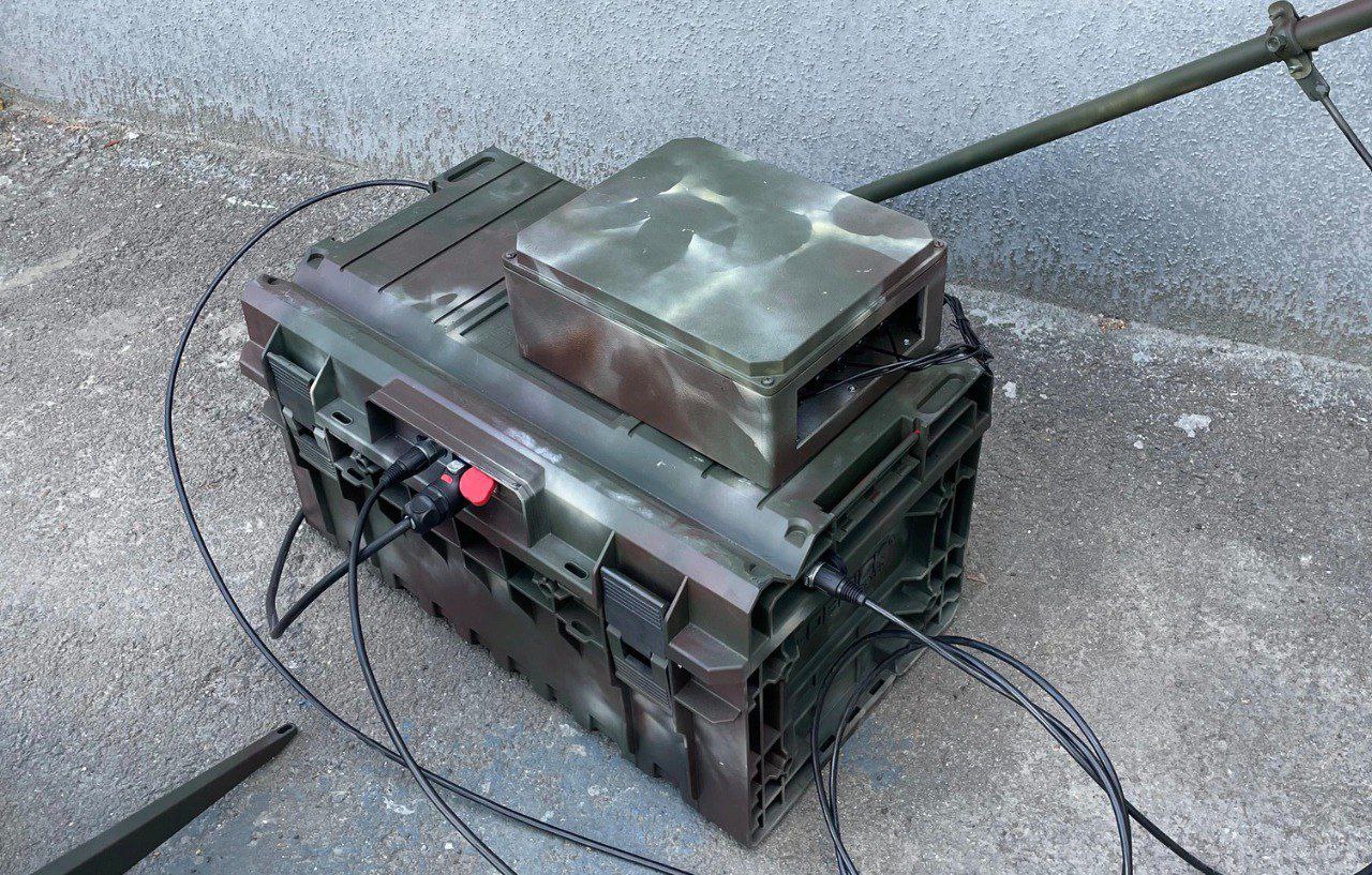 Innovative Defense Tech: Ukraine Introduces Compact ETER Electronic Reconnaissance System