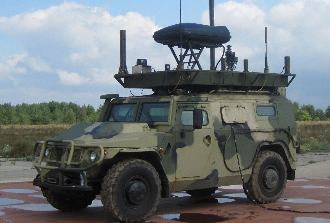 Ukrainian Defence Forces destroyed the Russian Leer-2 EW system