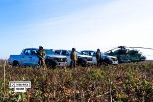 Come Back Alive Foundation handed over 8 four-wheel drive pickup trucks for Ukrainian Navy aviators