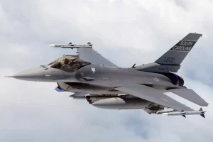 Винищувач F-16 Повітряних сил США розбився у Південній Кореї 