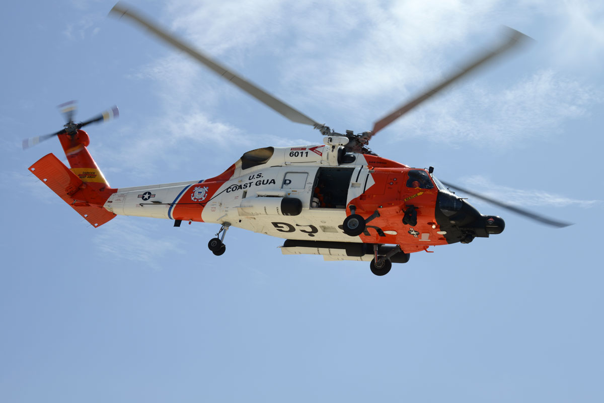 Гелікоптер MH-60 Jayhawk. Фото: US Coast Guard