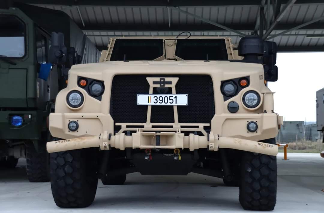 Армія Бельгії отримала перші бронеавтомобілі JLTV 