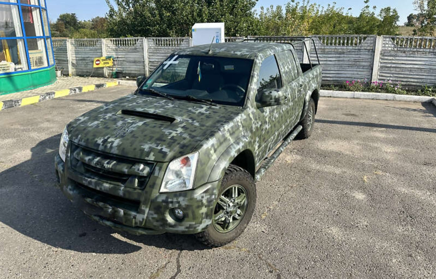 У Черкасах планують запустити збирання пікапів Isuzu для Сил оборони