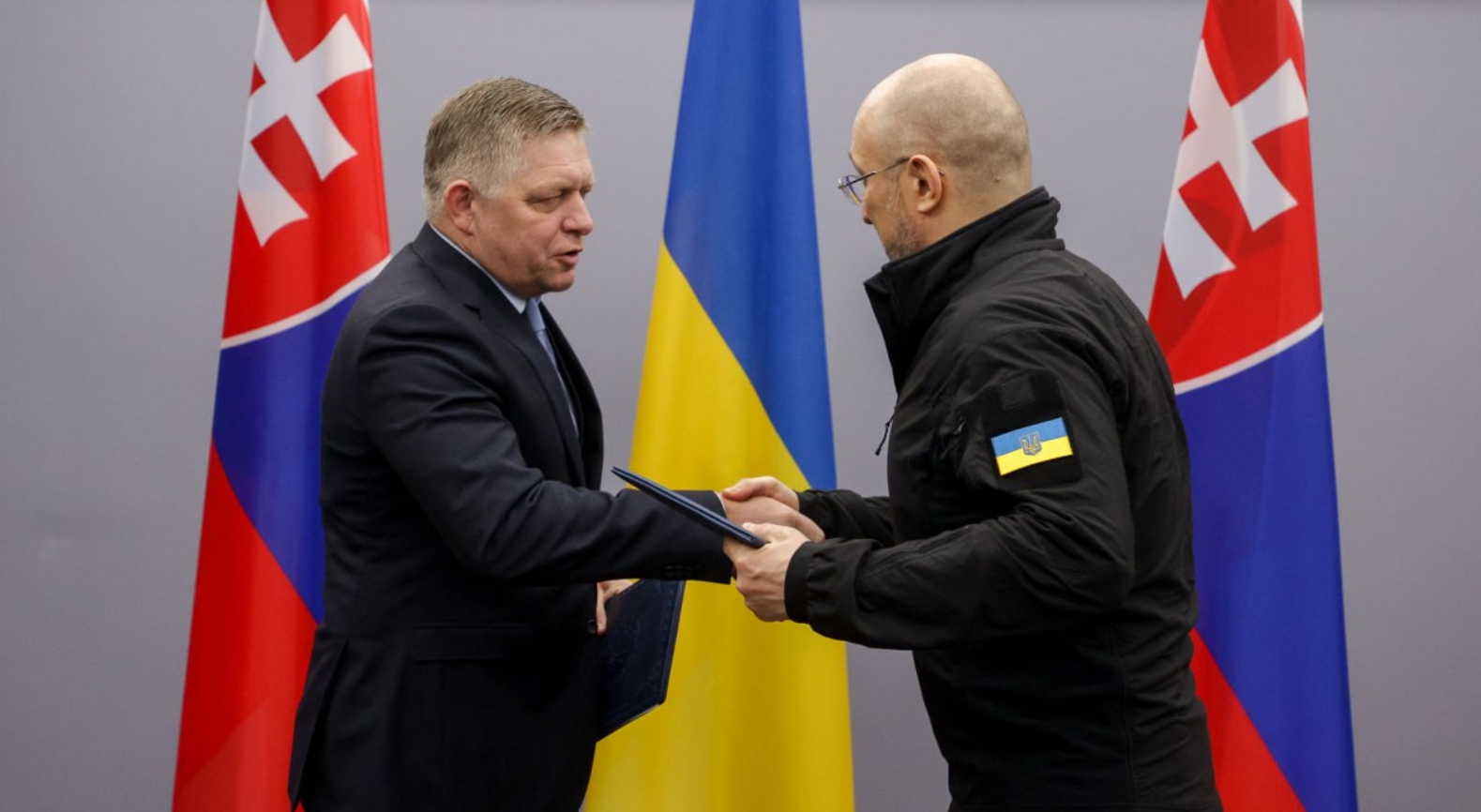 Slovak Prime Minister Fico Supports Ukraine’s Defense Strengthening