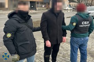 У Києві затримали агента ФСБ, який шпигував за літаками ЗСУ