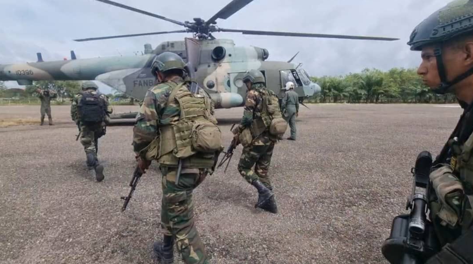 Venezuela concentrates troops near the border with Guyana