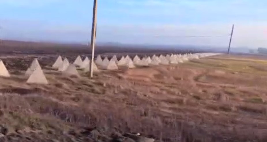 Russian invaders are building a new line of defense in the direction of Mariupol-Berdiansk