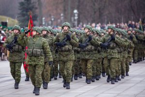 Призов у Литві: зростає кількість добровольців та можлива заборона служби росіянам