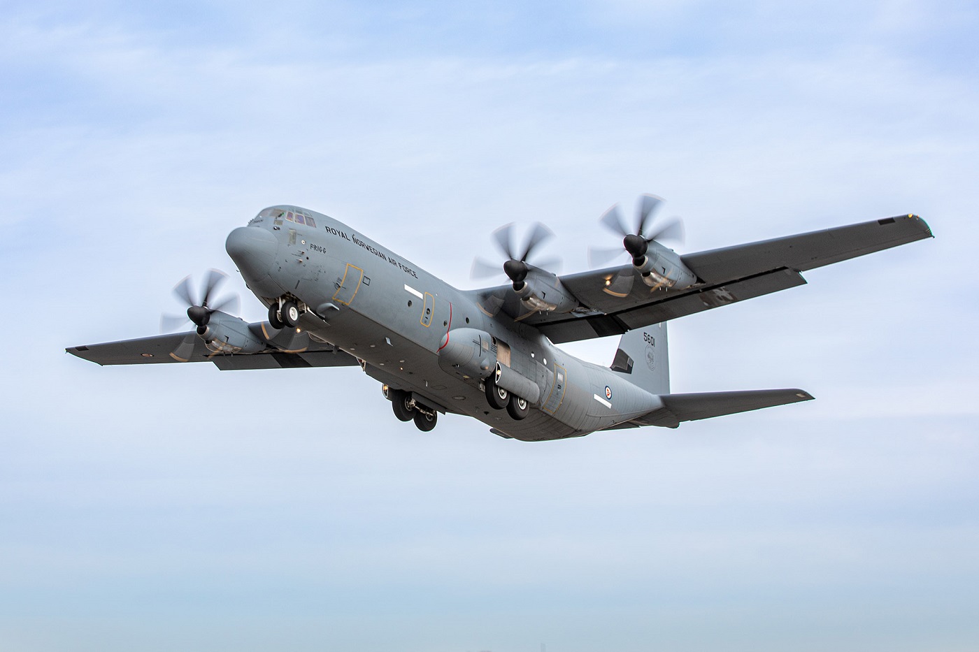 Норвегія отримала перший модернізований C-130J-30 Super Hercules