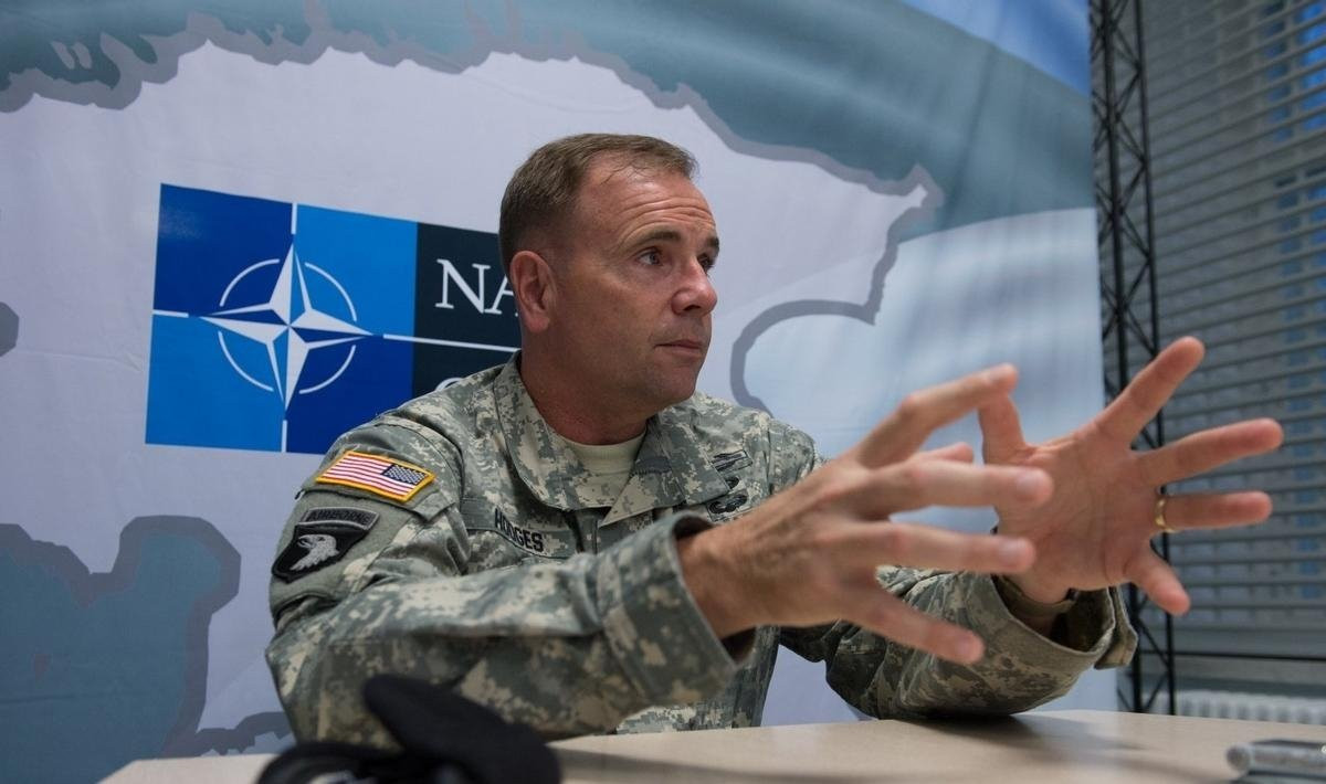 Gen. Hodges Urges Keeping Pressure on Russian Oil Facilities