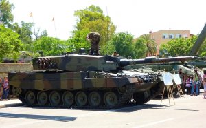 Spain Prepares 20 Additional Leopard 2 Tanks for Ukraine