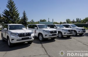 Німеччина передала автомобілі для вибухотехнічної служби поліції