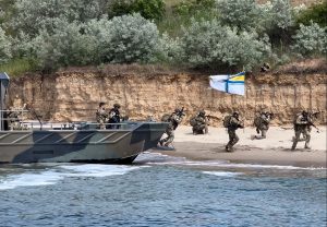 Ukrainian Navy Conducts Training with Finnish-Donated Uisko-Class Boats