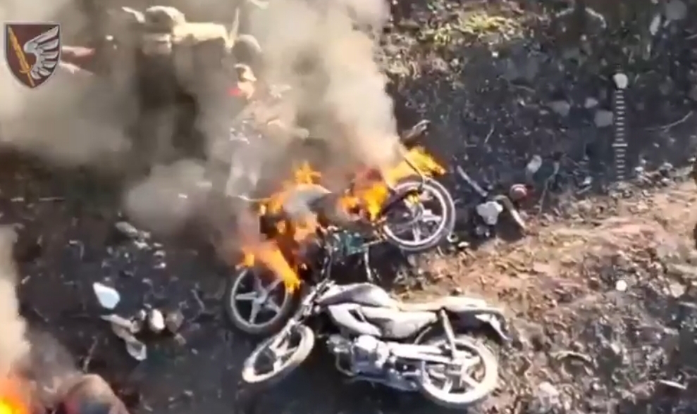 Paratroopers destroyed Russian motorcyclists in the Donetsk region