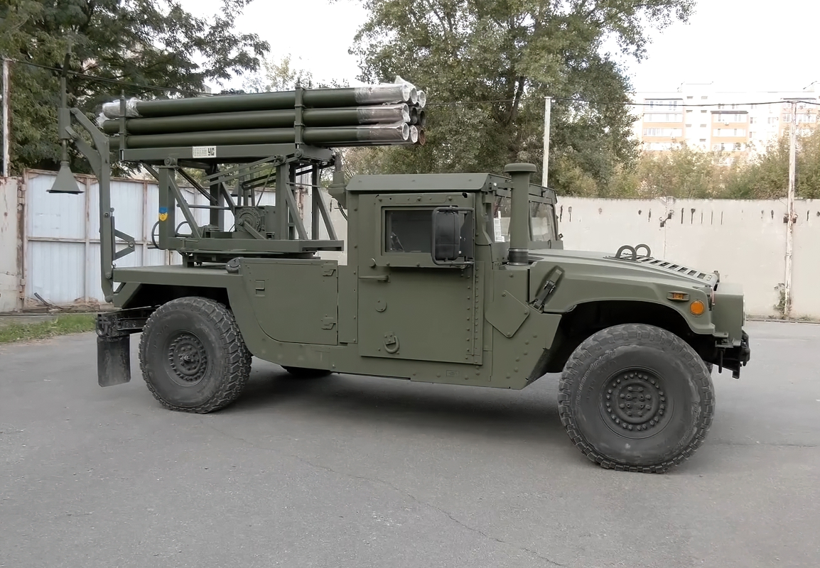 Різновид HMMWV України