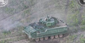 Bradley 47-ї окремої механізованої бригади нищать окупантів на Донеччині