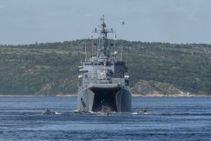 Russian landing ships spotted in the Sea of Azov