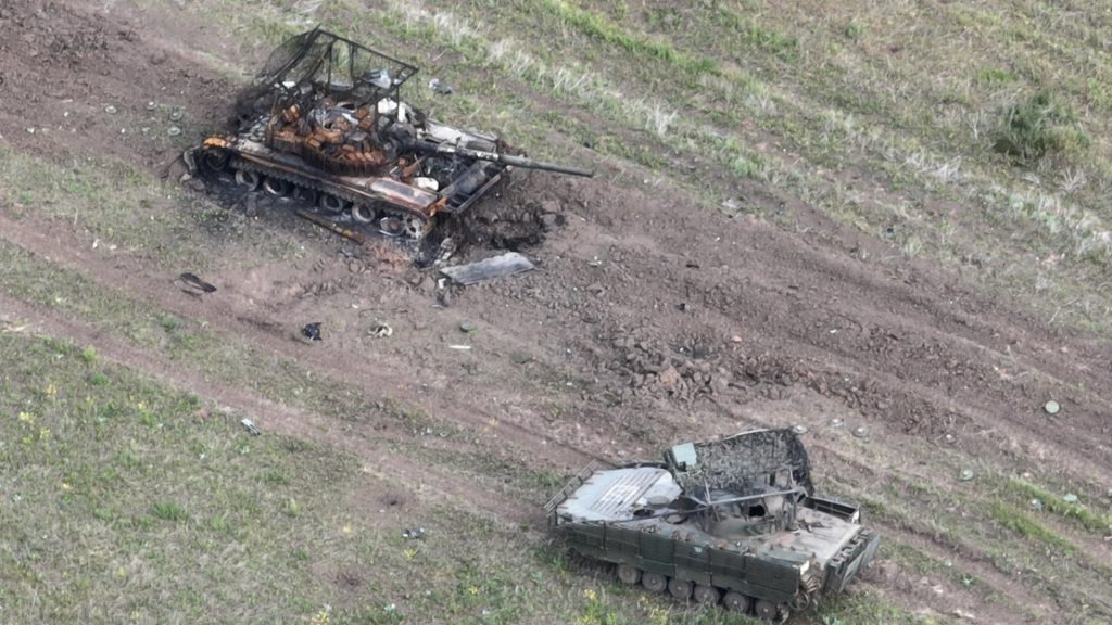 Знищена російська техніка біля Старомайорського на Донеччині. Травень-Червень 2024. Україна. Фото: соціальна мережа "Х" @OSINTua