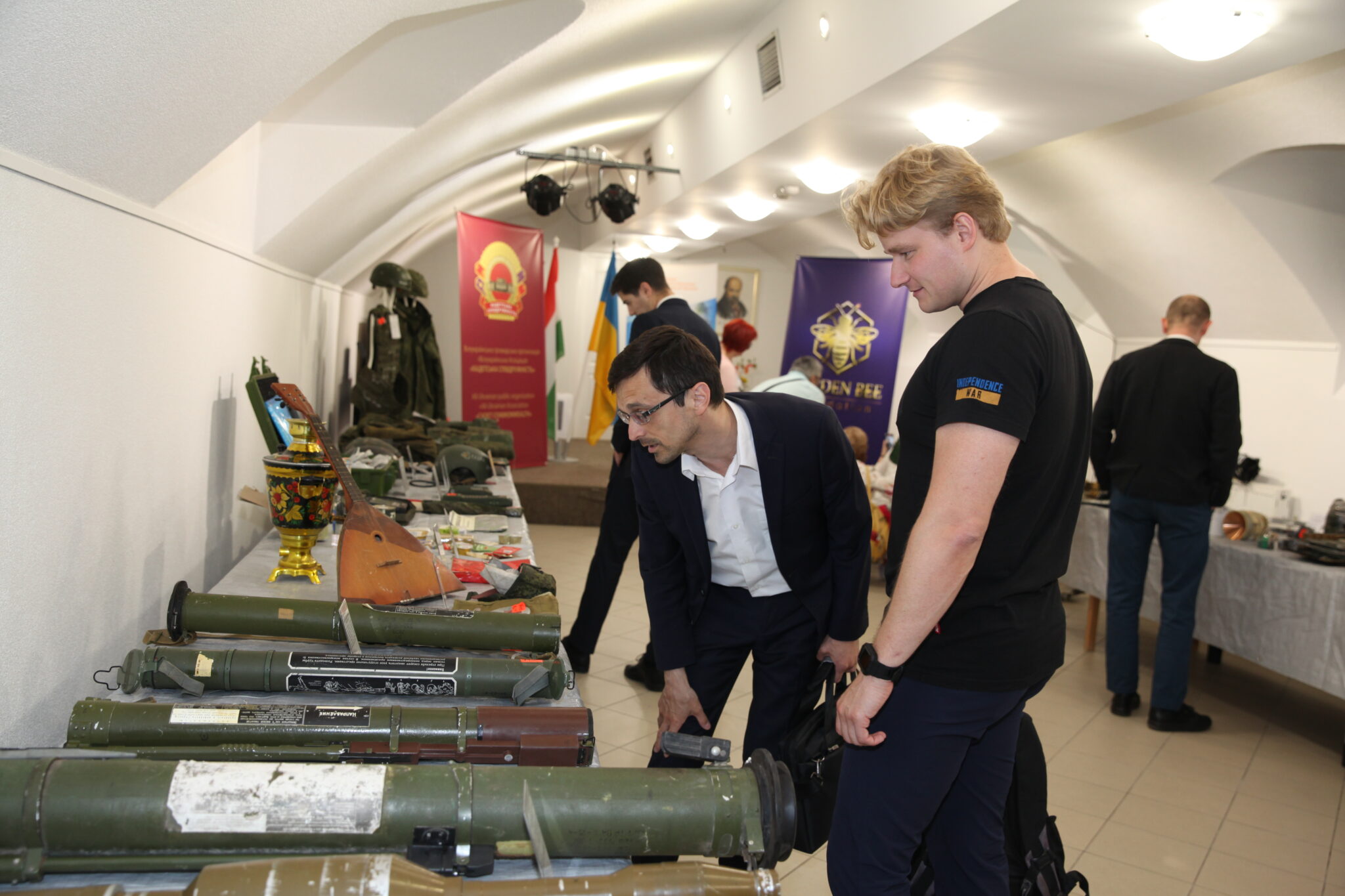 An exhibition of destroyed and captured Russian weapons takes place in Budapest