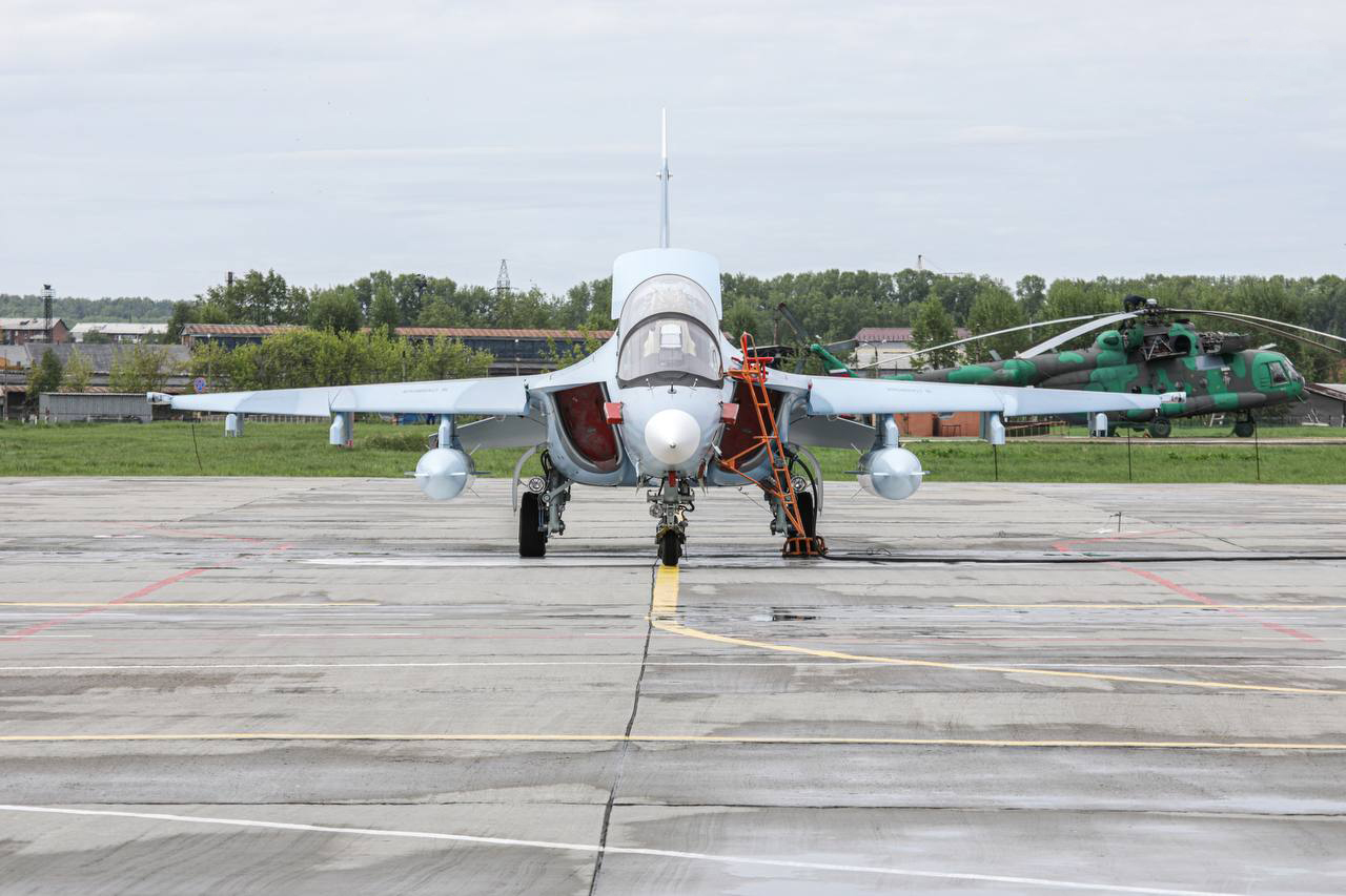 У Волгоградській області розбився військовий літак Як-130