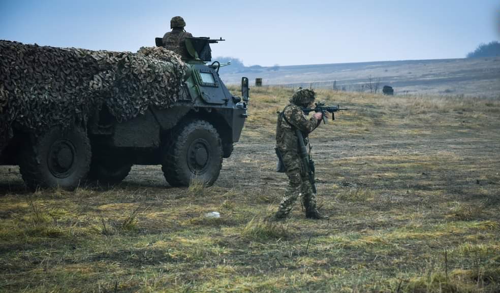 Франція навчить та озброїть українську бригаду до кінця року