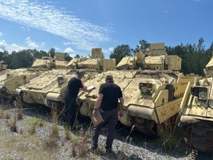 Media: Greeks are dissatisfied with the condition of Bradley infantry fighting vehicles taken from the US