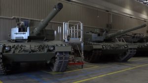 Spain Completes 10 Leopard 2 Tanks Repair for Ukraine