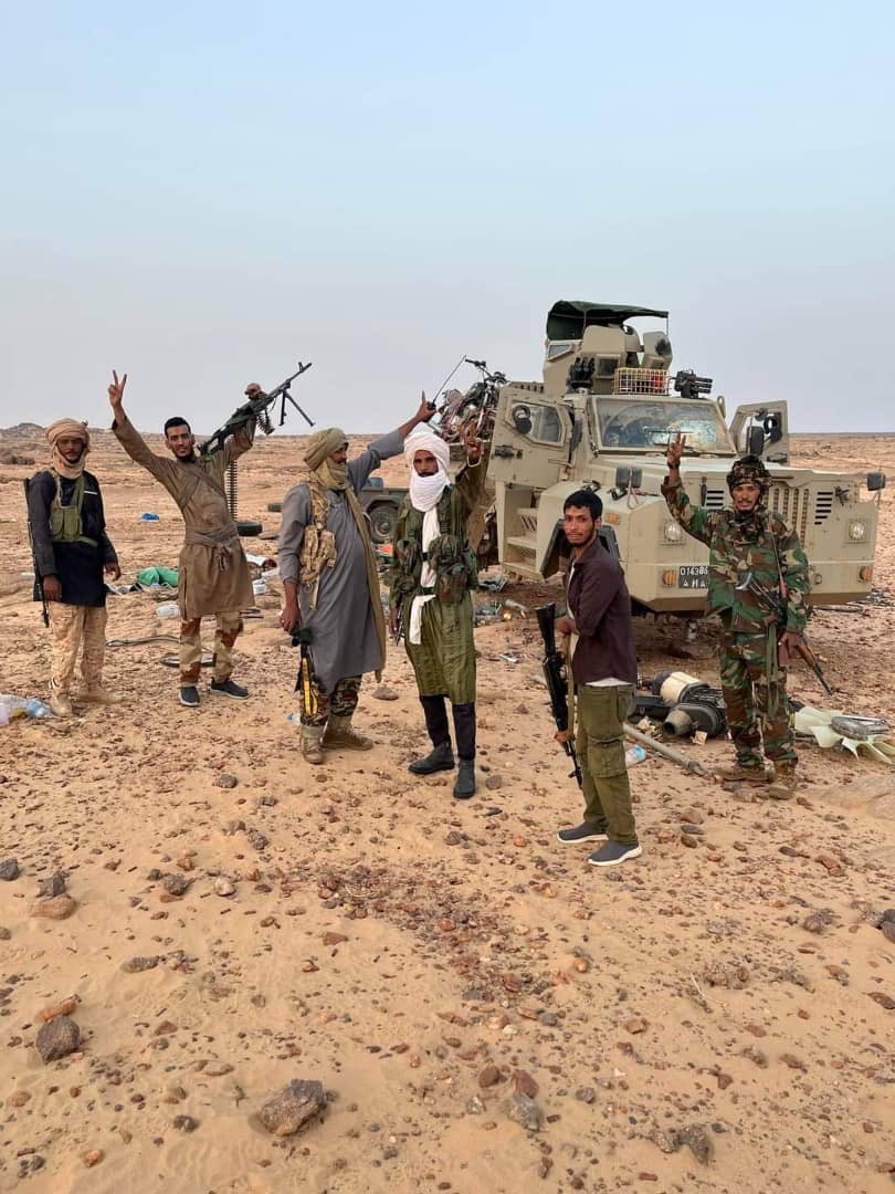 A group of Wagner militants and junta troops on a Chinese armored vehicle is defeated in Mali