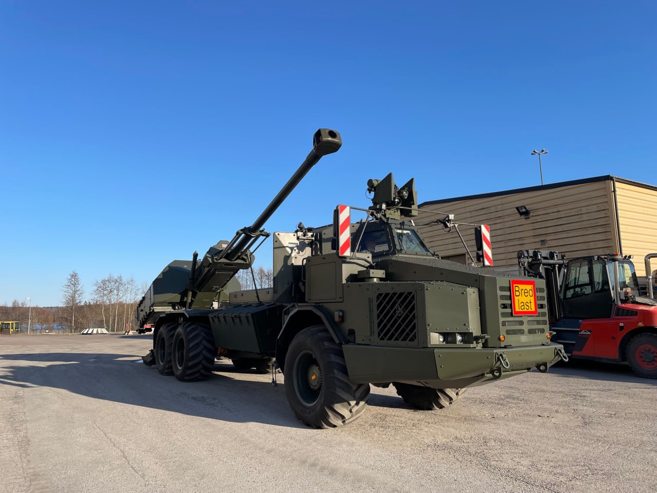 British Army receives ten additional Archer self-propelled guns