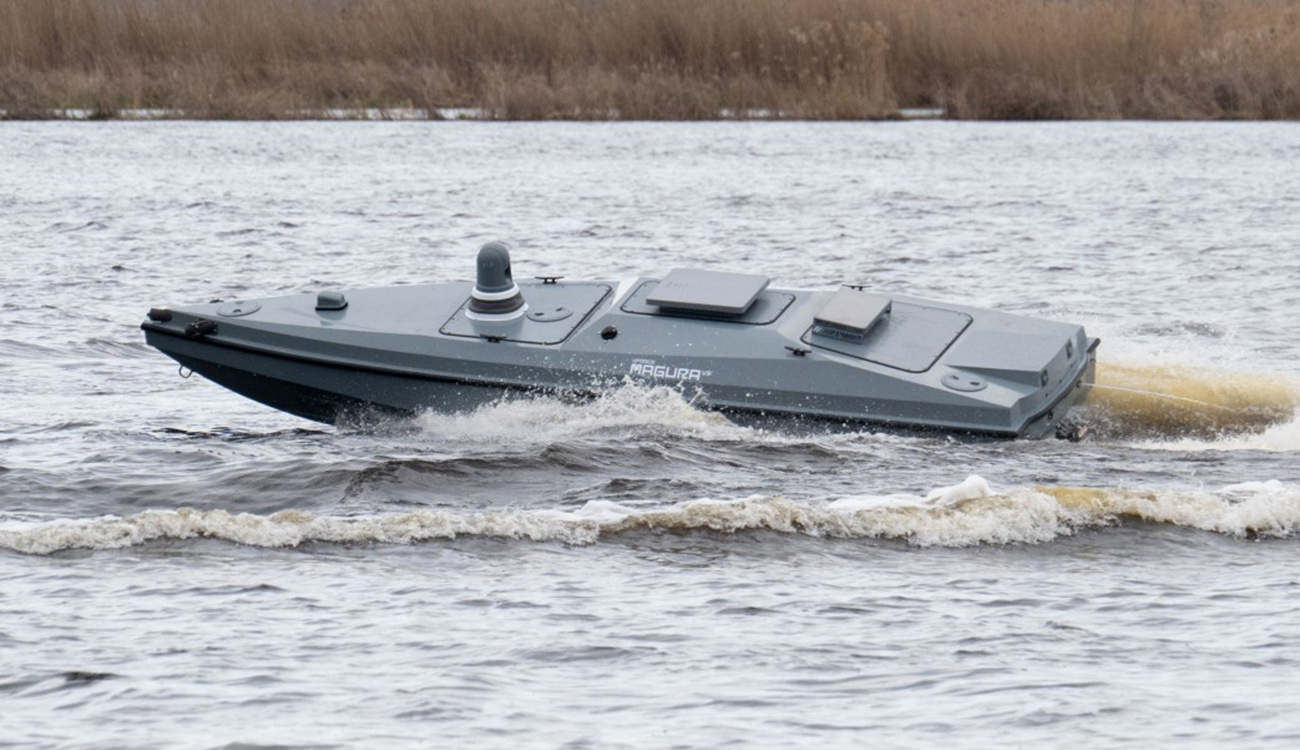 DIU’s naval drone hits invaders’ KS-701 “Tunets” boat