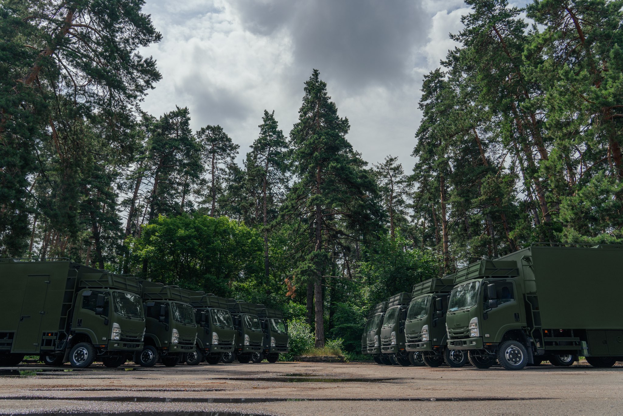 ПС ЗСУ отримали мобільні пункти управління від благодійників 