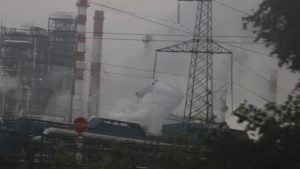 Heavy fire breaks out at Omsk oil refinery after explosion