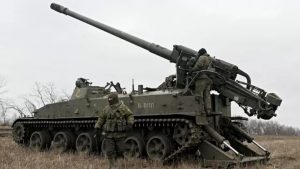 Ukrainian paratroopers destroy Russian Giatsint-S self-propelled artillery system in the Donetsk region