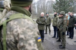 EU to Expand Ukrainian Military Training by 15,000